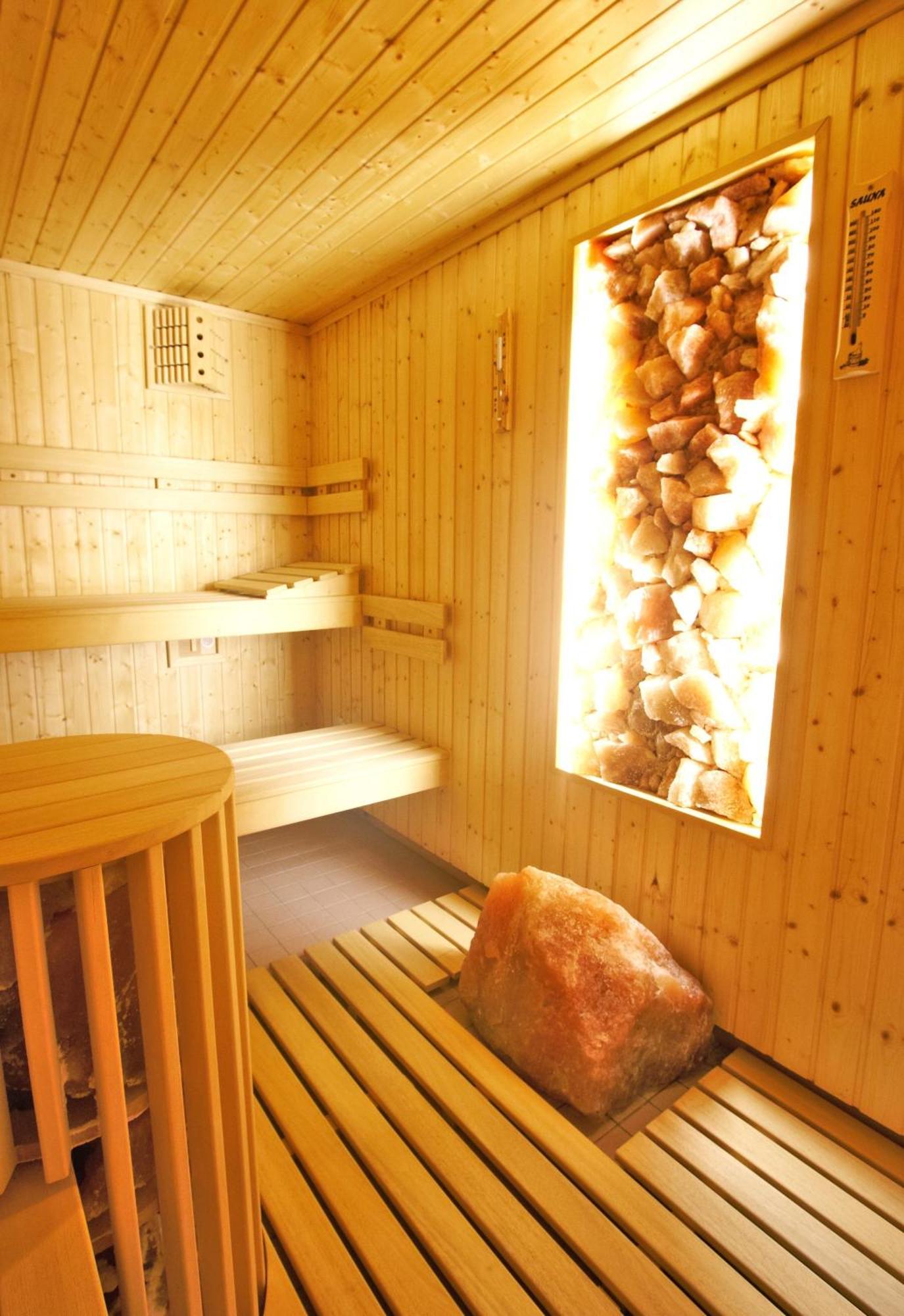 Wellness Hotel Central Klatovy Exterior foto